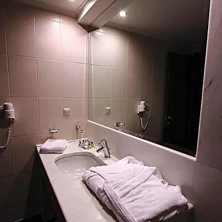 Hotel Siris Seres